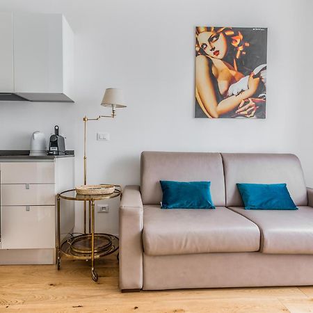 Ferienwohnung Milano Vetra-Parco Delle Basiliche 2 Pax- Wifi- Banfi Exterior foto